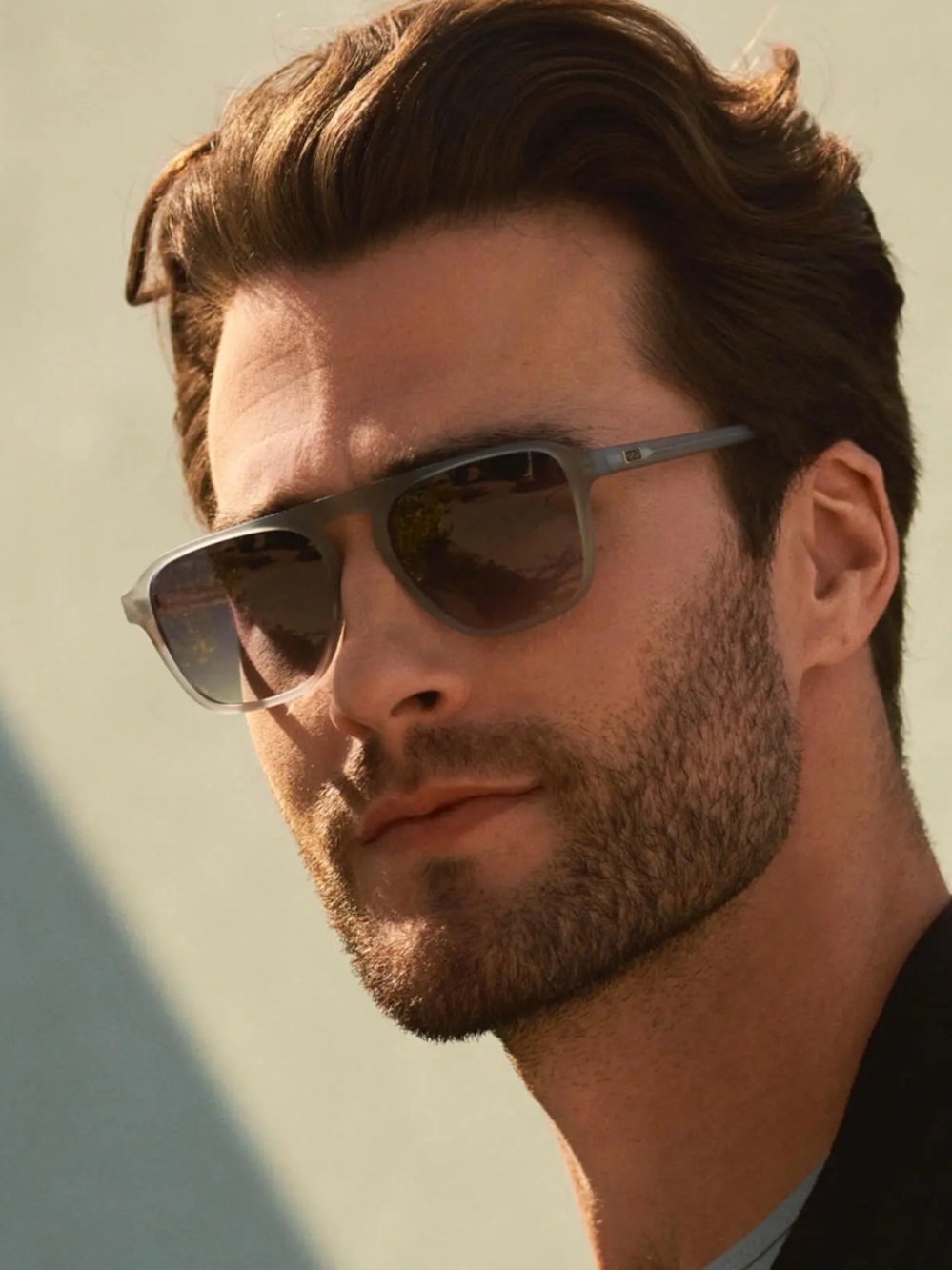WearMe Pro Emerson Men's Polarized Aviator Sunglasses, Square Frame UV400 unisex